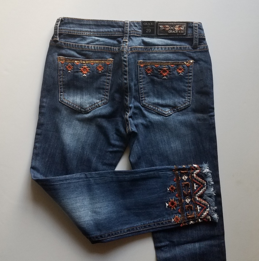 Grace in La Denim Jeans